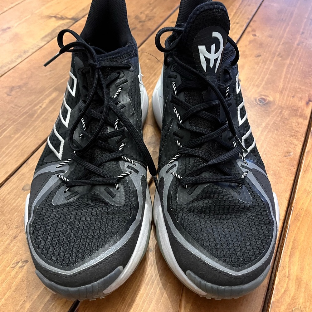 Adidas men’s fit baseball turf shoes sz 10.5 m
